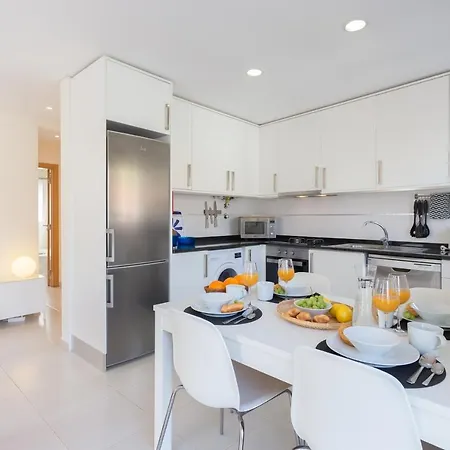 Sea Breeze Ii - Private Sea View Terrace And Office Apartamento